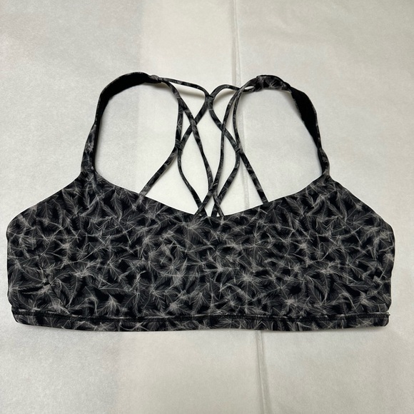 lululemon athletica Other - Lululemon Free To Be Zen Sports Bra Gray Feather ⚫️